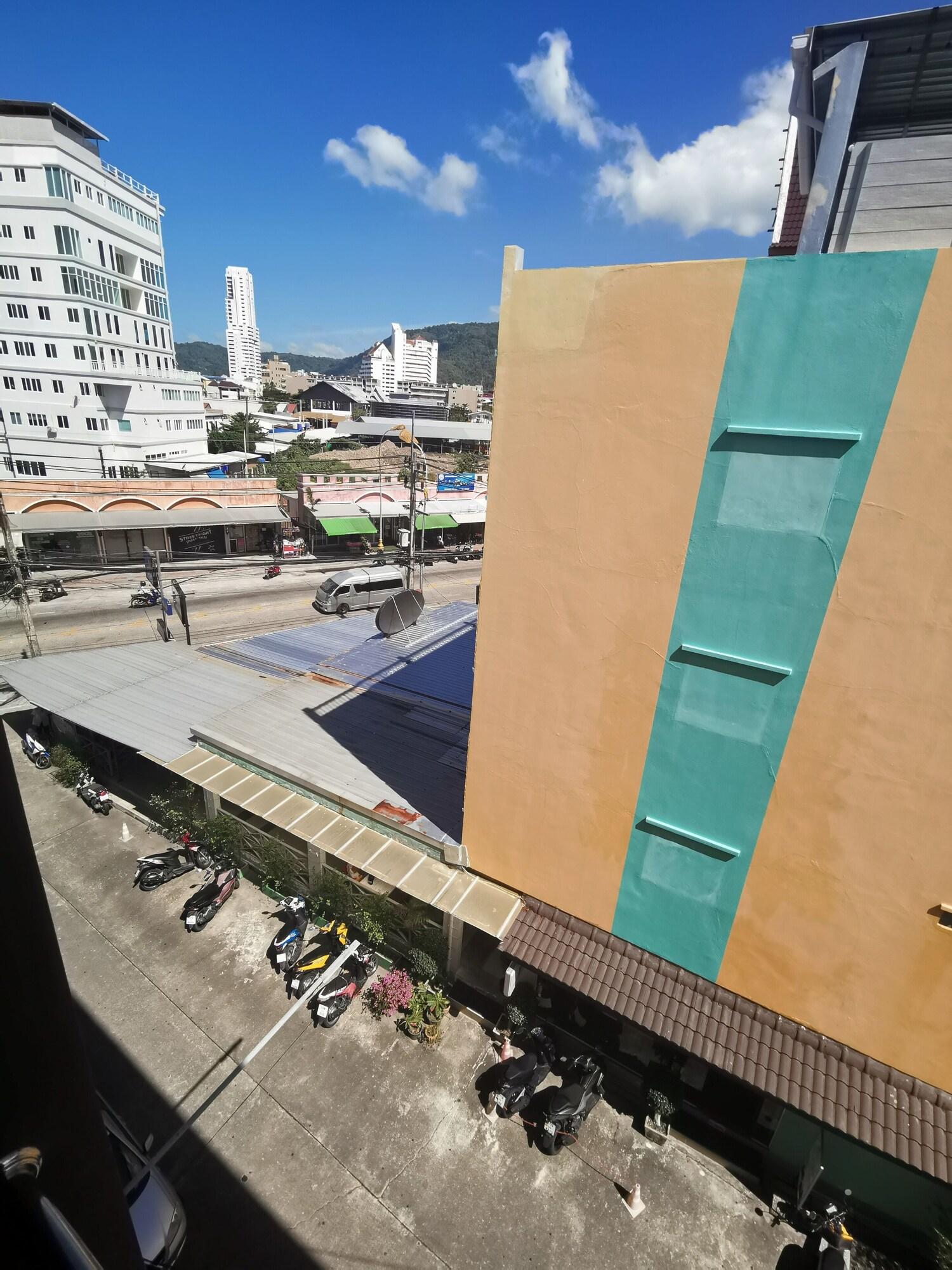 Fish And Summer House Patong Exterior foto